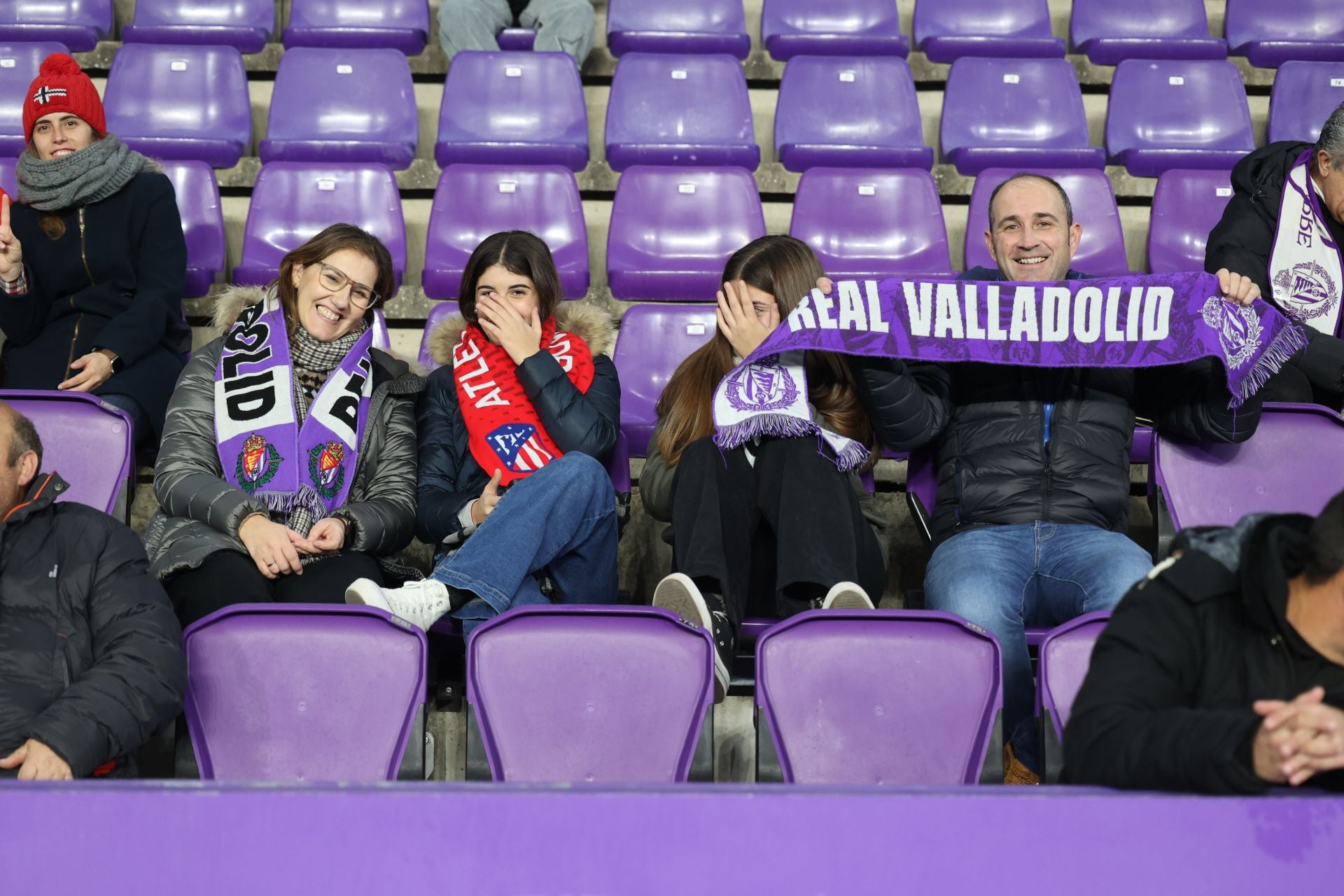 Búscate en la grada del estadio José Zorrilla (4/4)