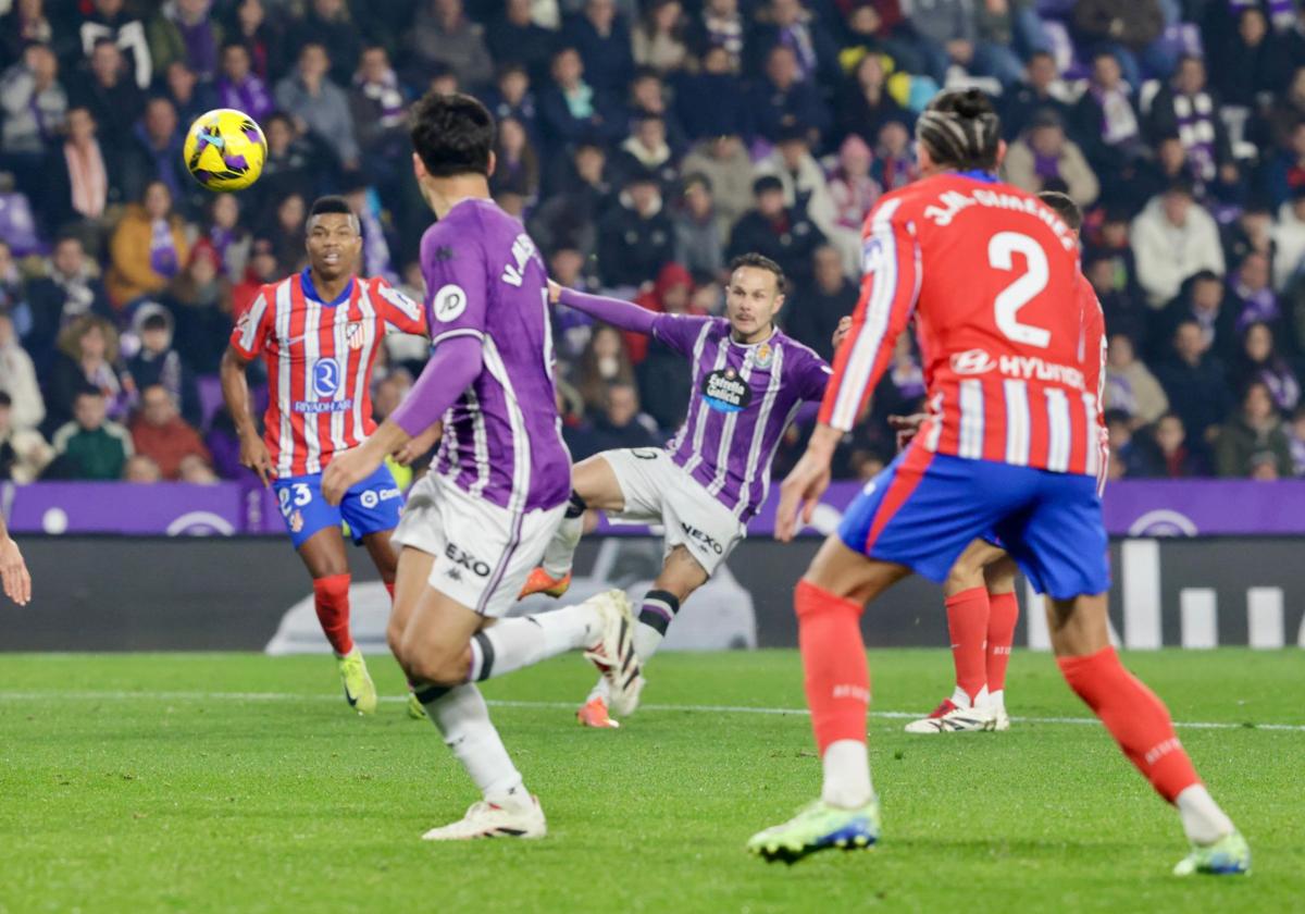 Manotazo del Atleti al Pucela que deja a Pezzolano en una situación insostenible