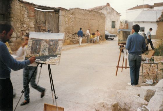 Varios pintores plasman un rincón de Laguna. Agosto de 1986.