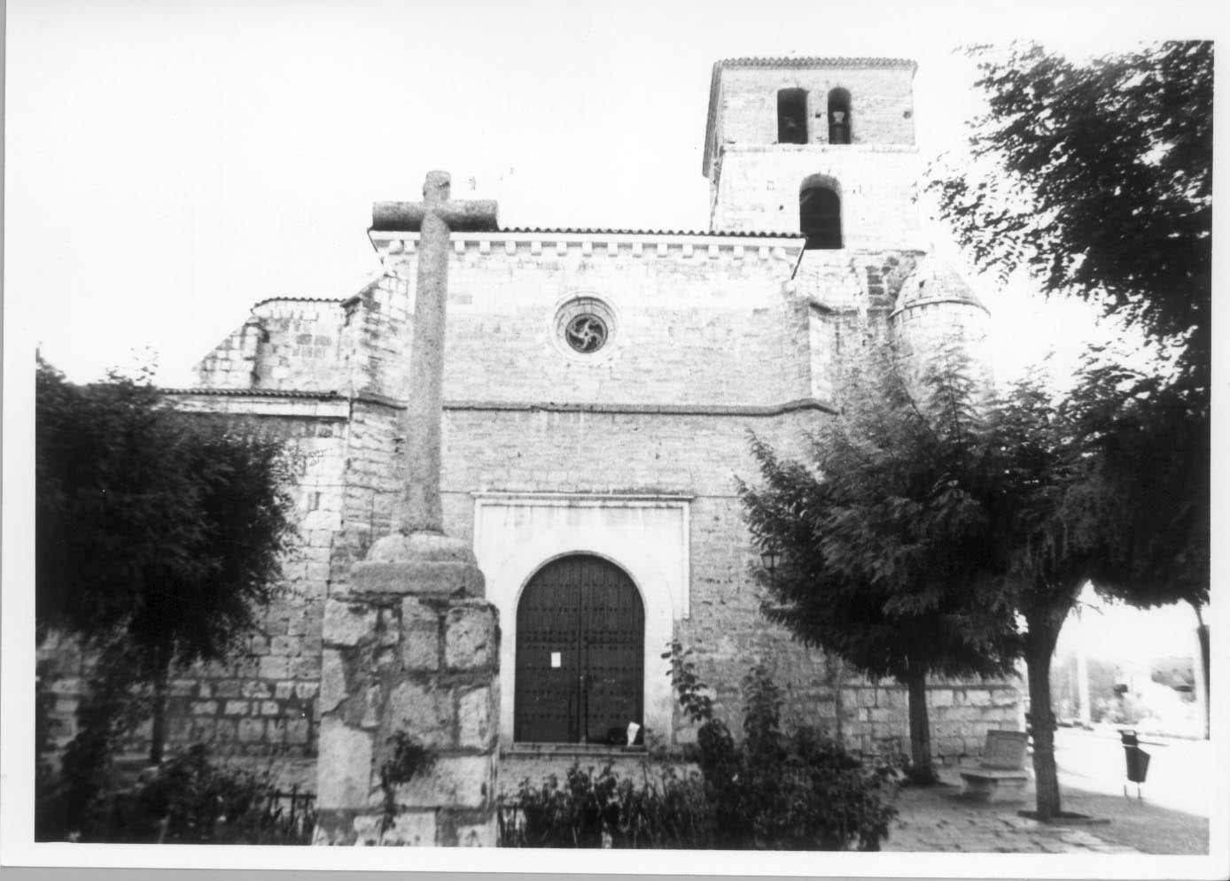 Imagen antigua de la iglesia de Nuestra Señora de la Asunción.