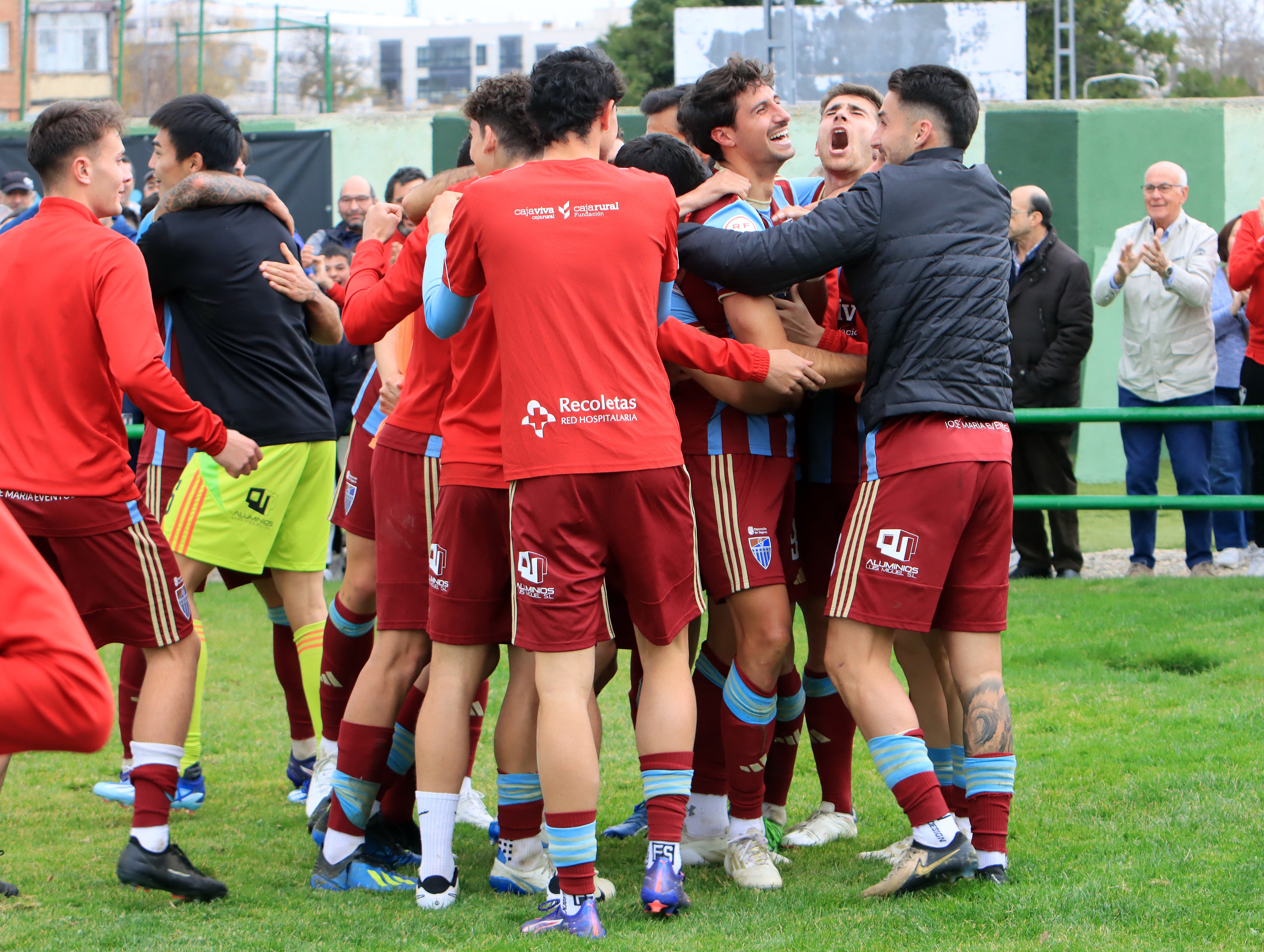 Las mejores fotos de la remontada de la Segoviana ante el Andorra