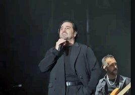 David Bustamante durante su concierto en Ponferrada.