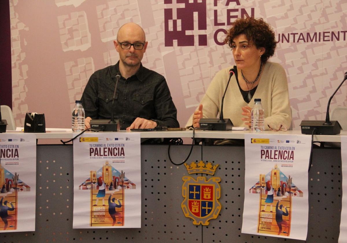 Pedro Gutiérrez Nieto y Judith Castro, en la presentación del curso.