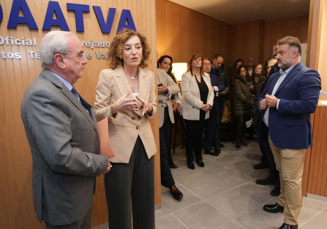 Acto de inauguración de la nueva sede de COAATVA