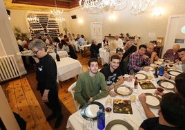 Varias comidas de empresa en un restaurante de la capital palentina.