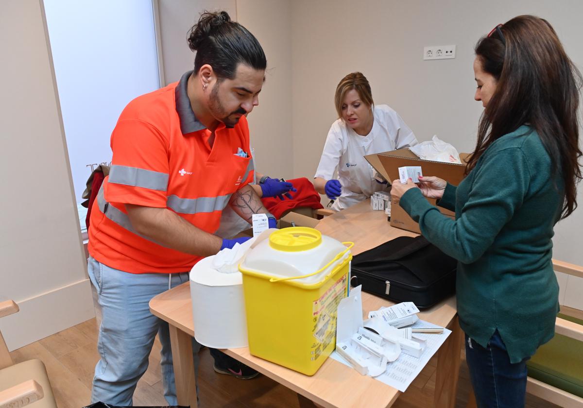 Comienzo de la campaña de vacunación contra la gripe en Valladolid.