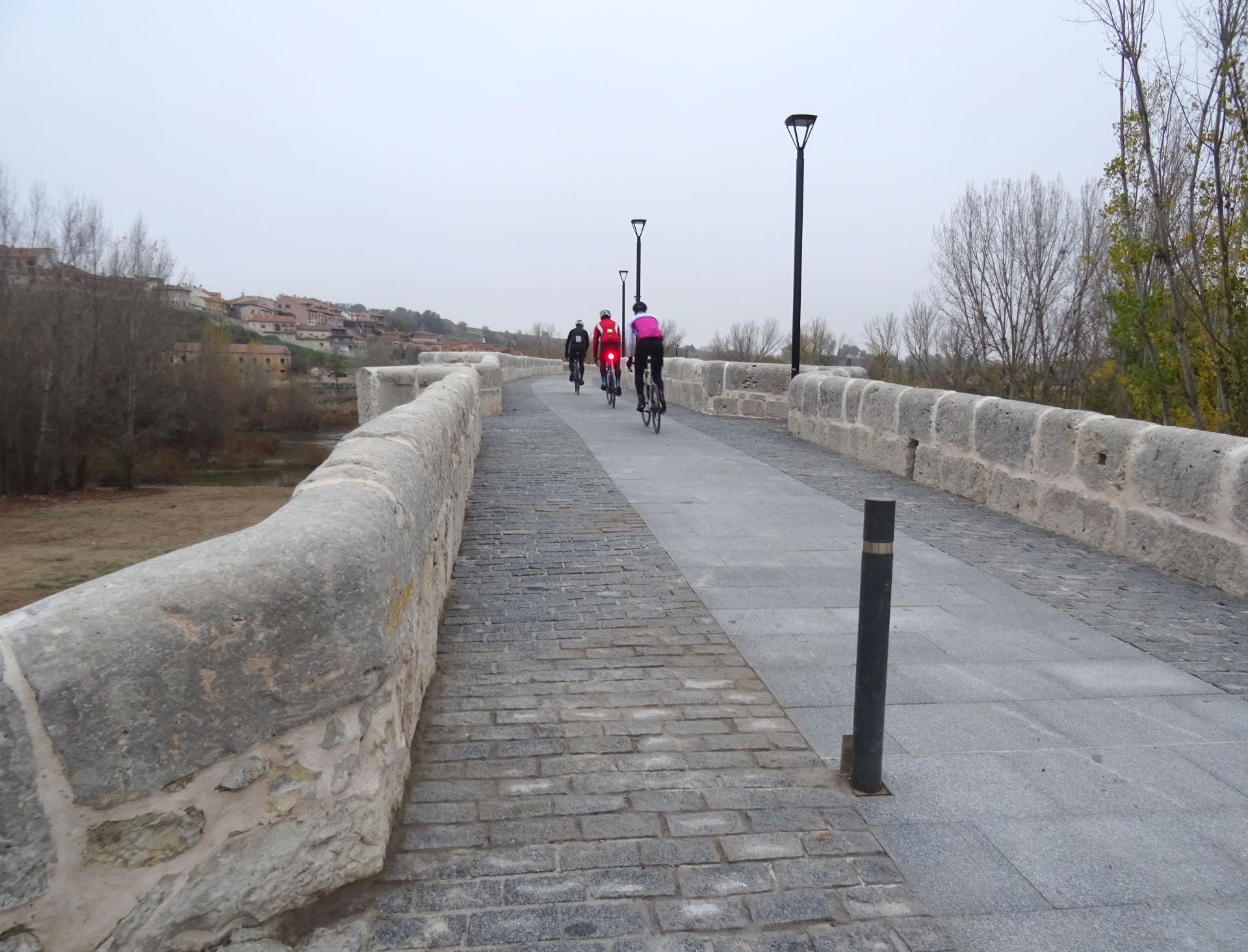 La reapertura del puente medieval de Simancas