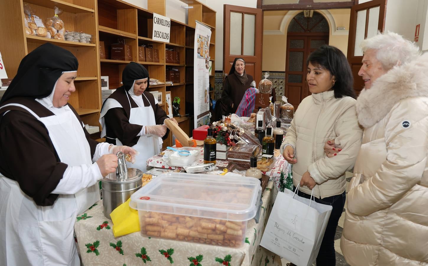 Así es la feria de dulces de clausura de Palencia