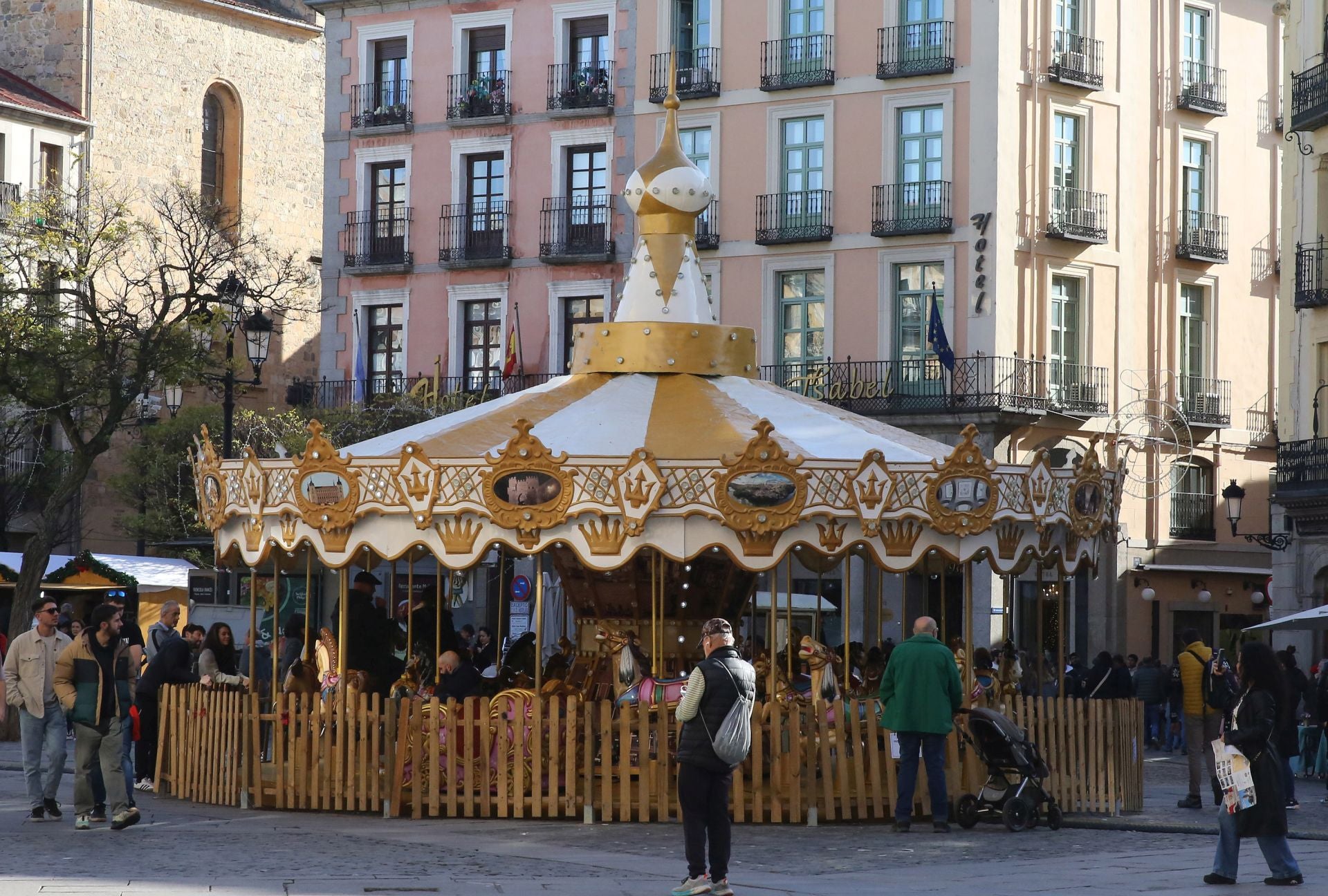 Primer día del puente de la Constitución en Segovia