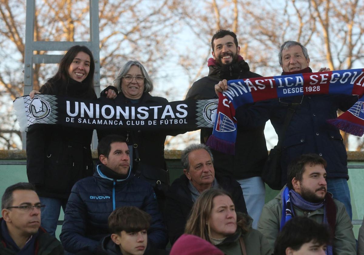 Otro lleno en La Albuera: búscate en las gradas del Segoviana vs Unionistas