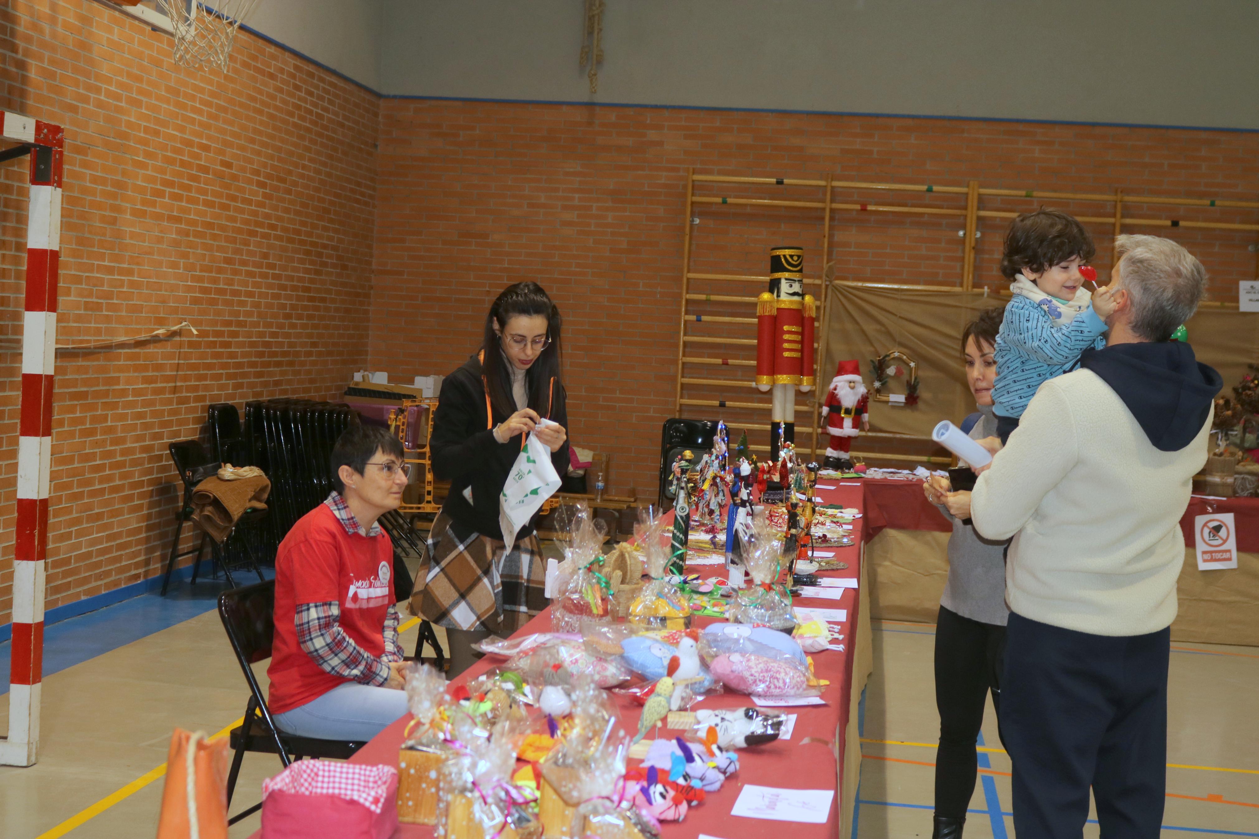 XII Mercadillo Solidario en Torquemada