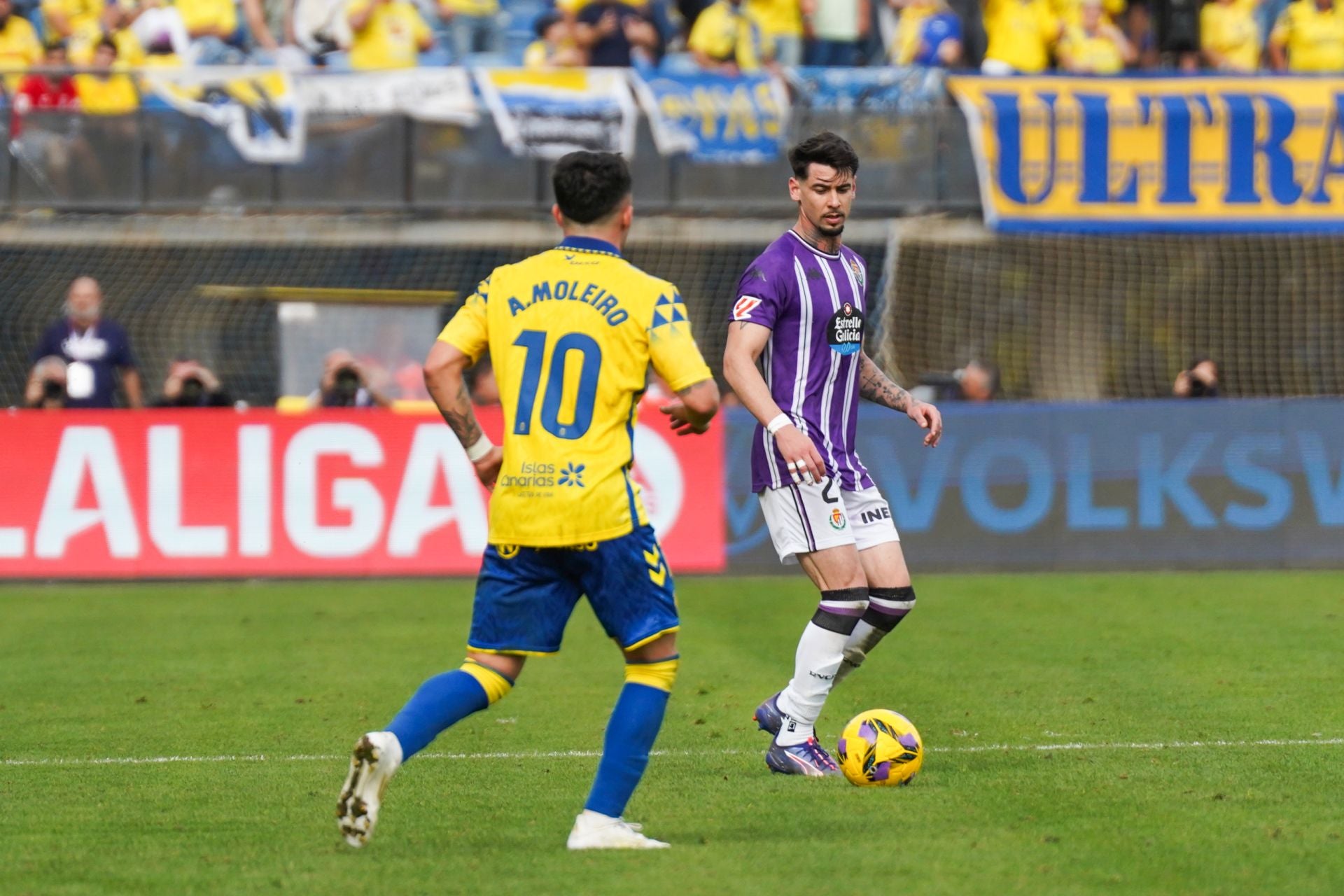 Las imágenes del partido entre Las Palmas y el Real Valladolid