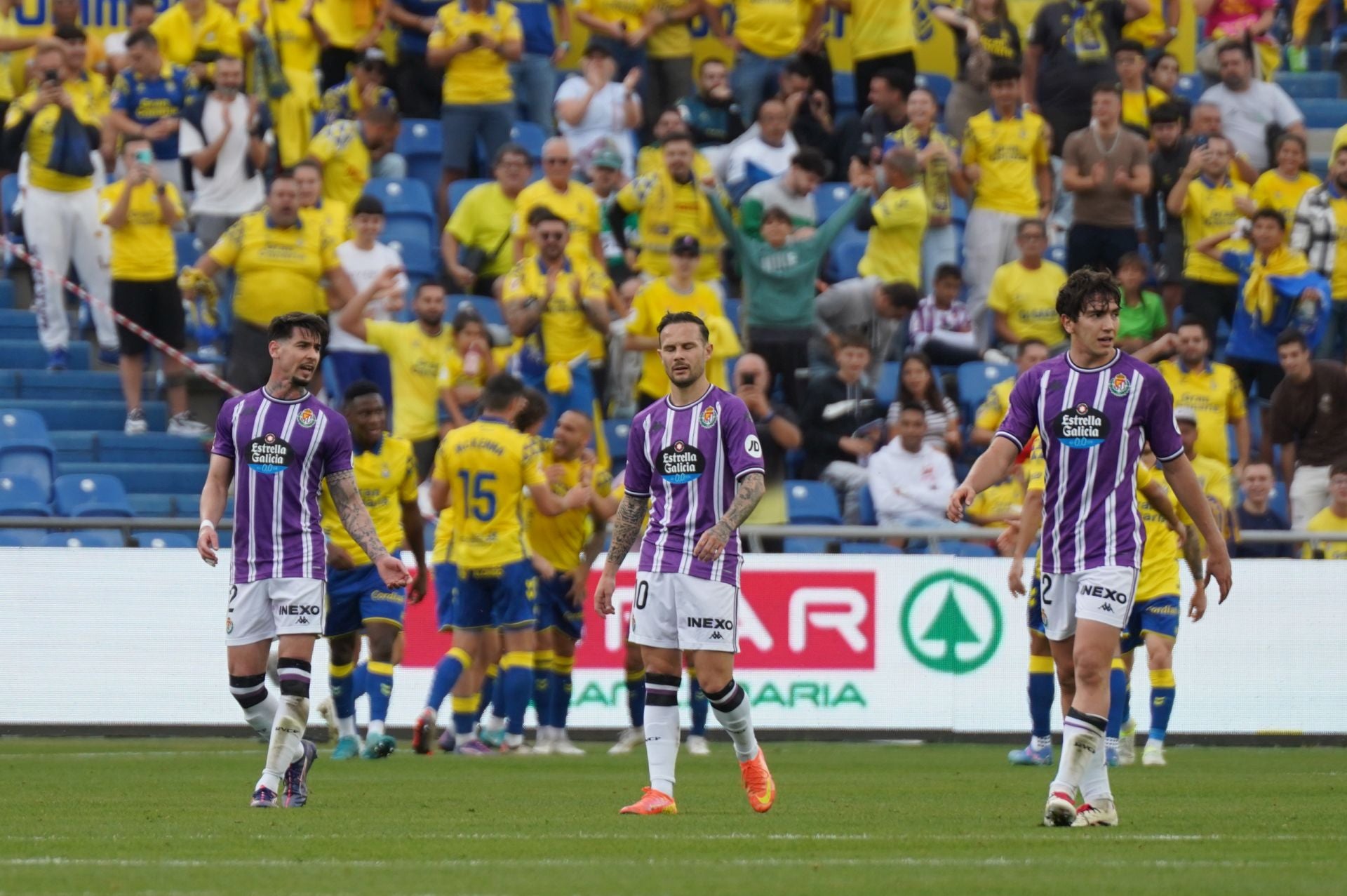 Las imágenes del partido entre Las Palmas y el Real Valladolid