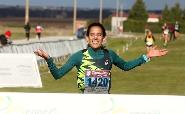 Majida Maayouf se impone en la prueba femenina.