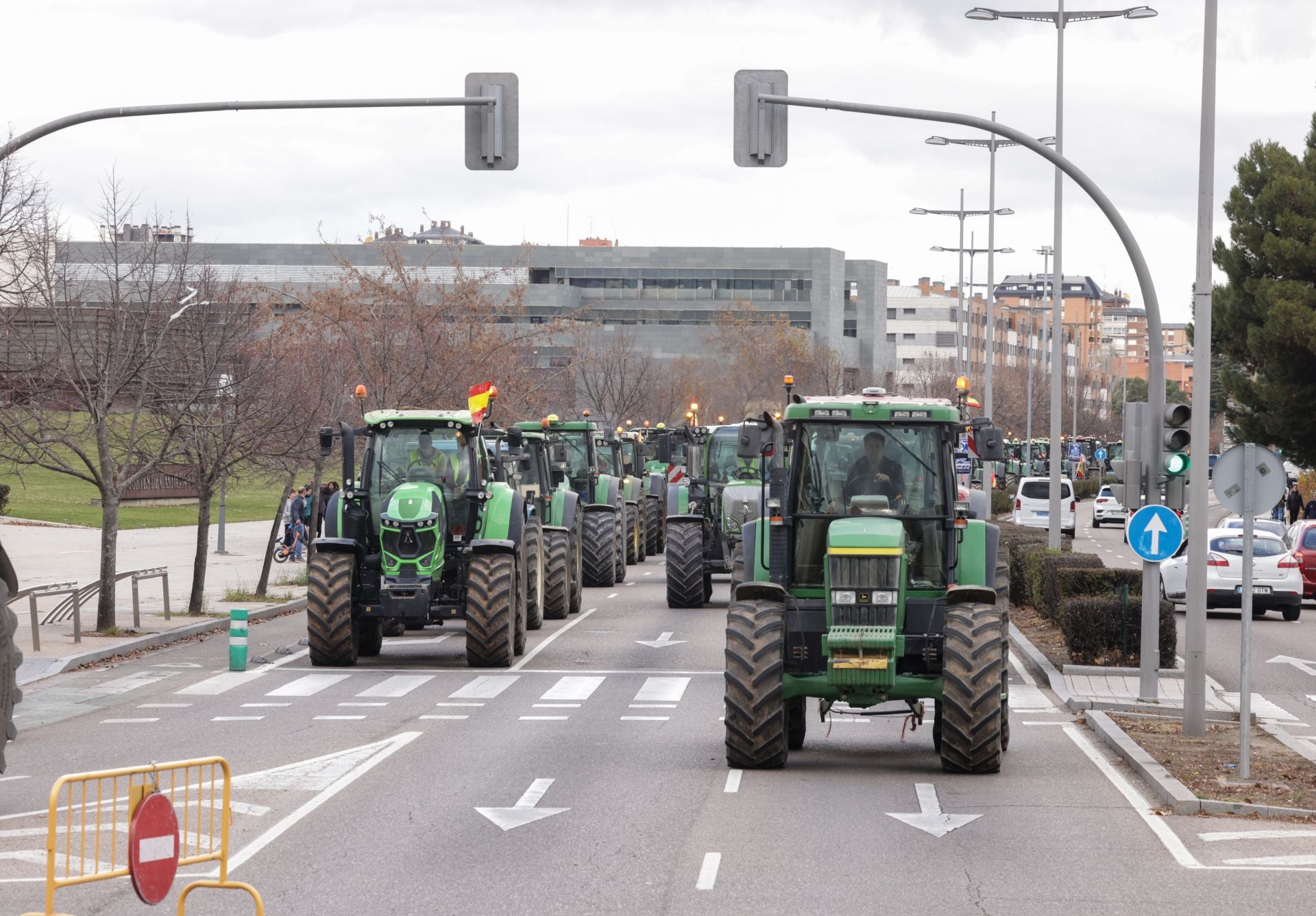 Los tractores vuelven a recorrer Valladolid