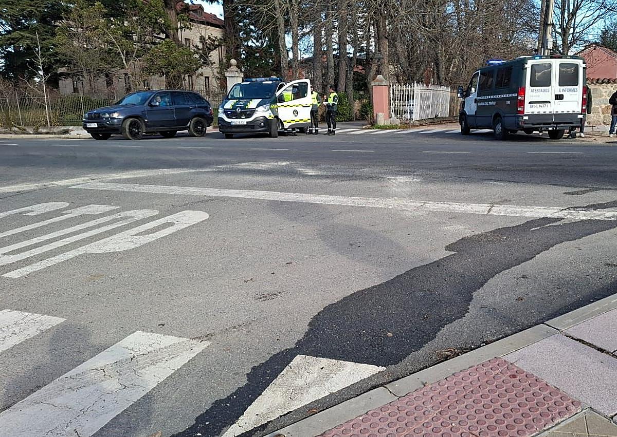 Imagen secundaria 1 - Lugar del accidente en la CL-601 en el Real Sitio de San Ildefonso.