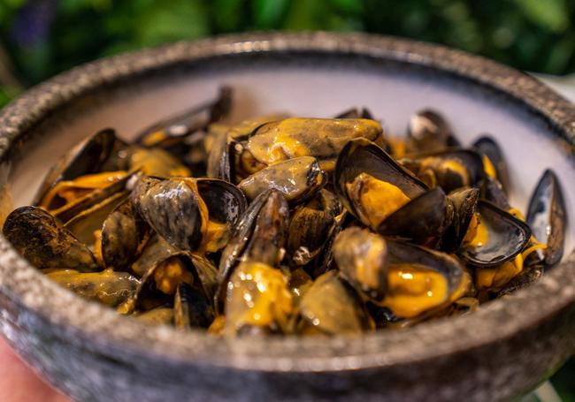 Mejillones en salsa de la Taberna Pico Fino.