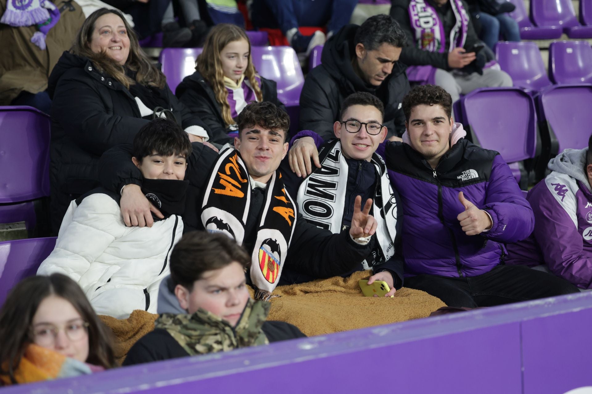 Búscate en la grada del estadio José Zorrilla (4/4)