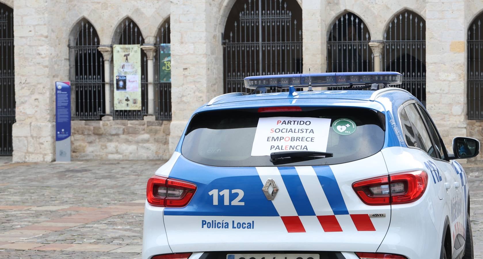 Silbidos y pataleos de la Policía Local de Palencia