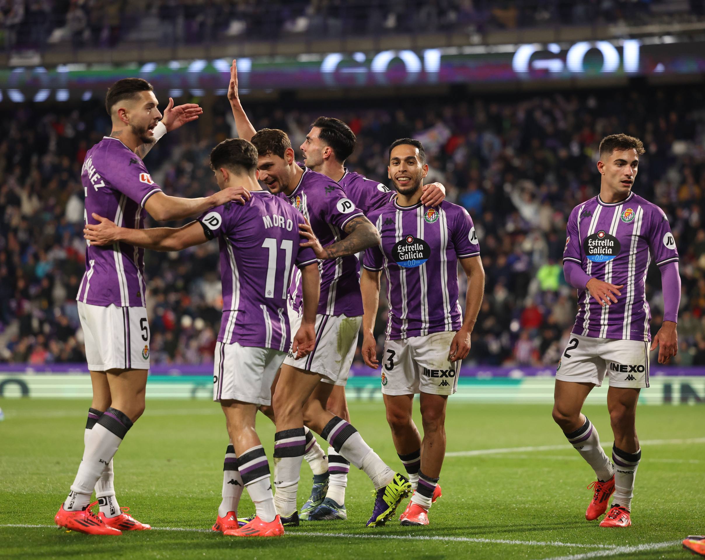 El triunfo del Real Valladolid ante el Valencia, en imágenes