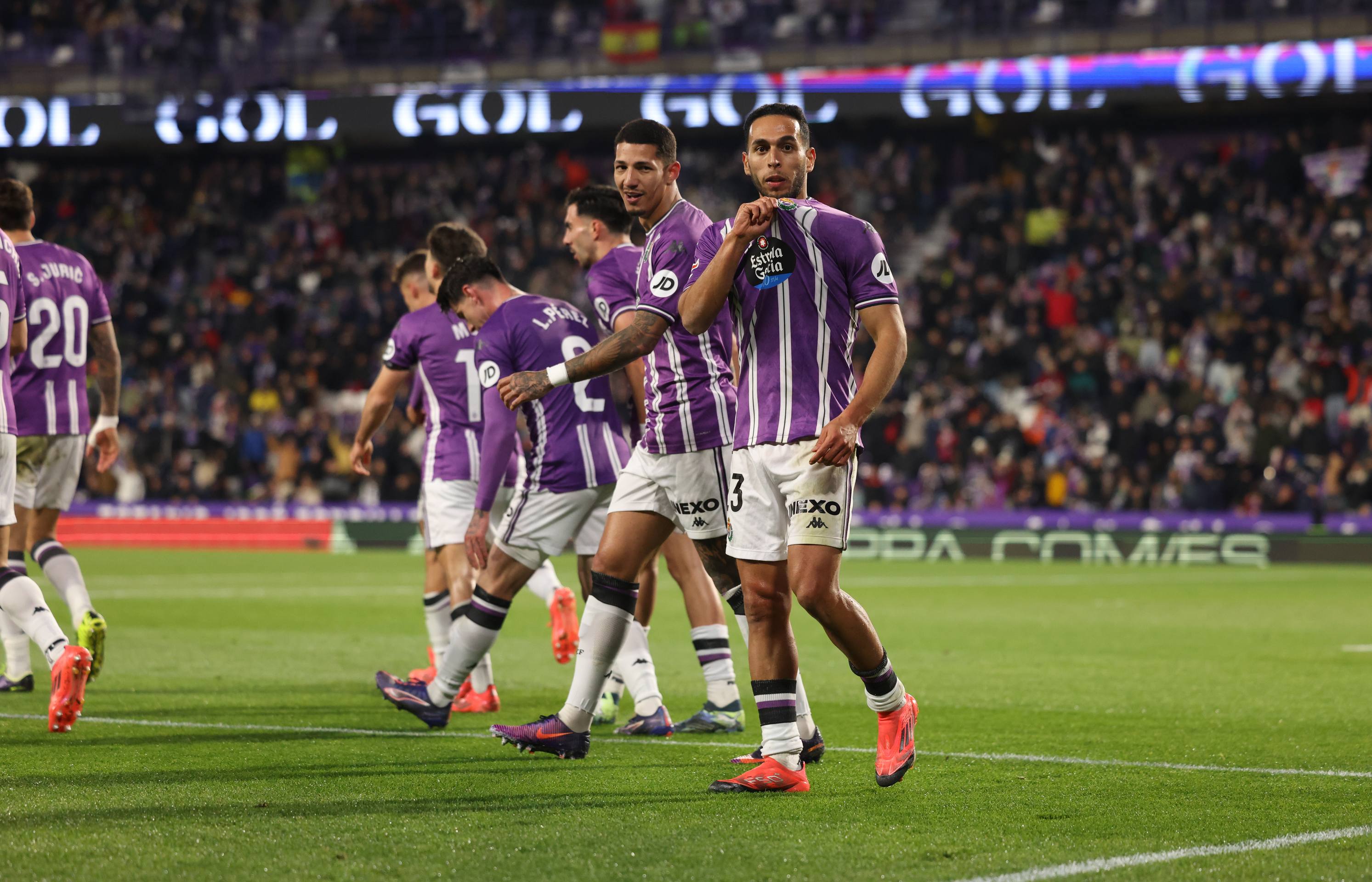 El triunfo del Real Valladolid ante el Valencia, en imágenes