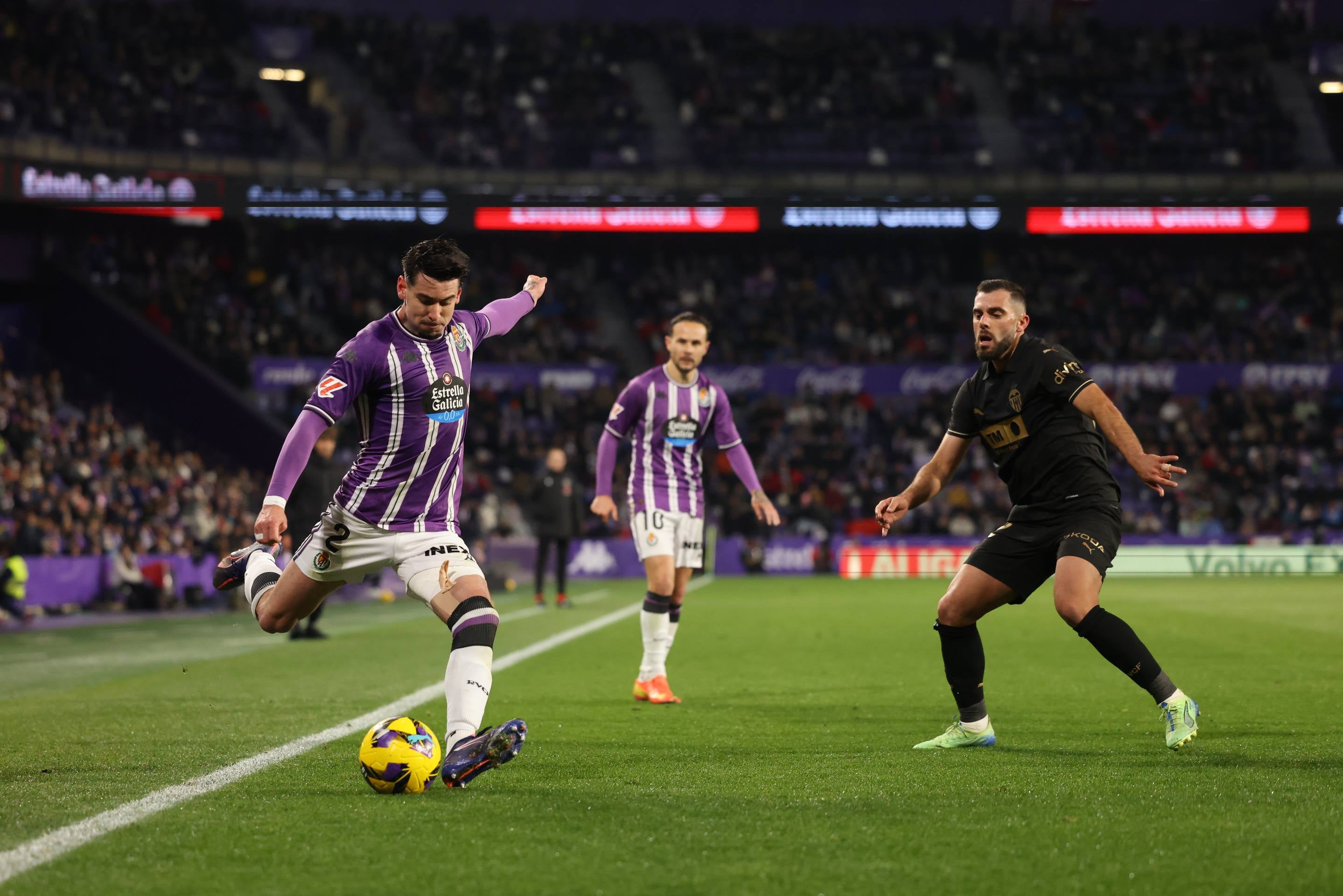 El triunfo del Real Valladolid ante el Valencia, en imágenes