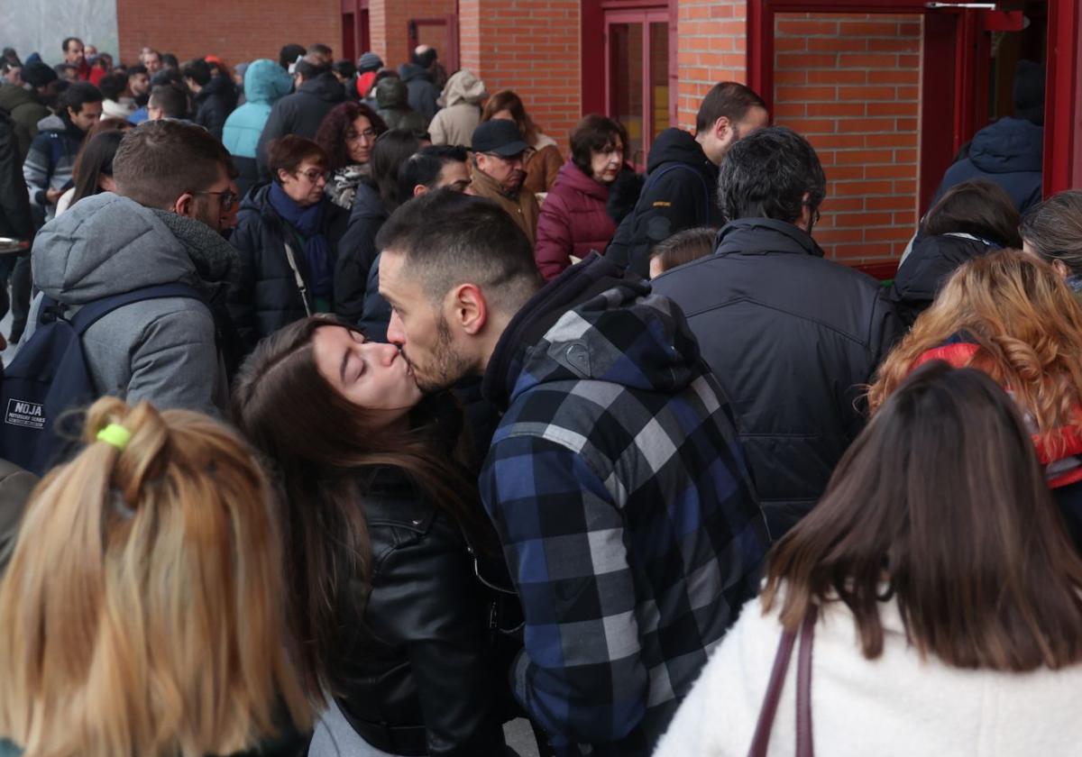 Imágenes de los miles de opositores que buscan en Valladolid una plaza en la Administración