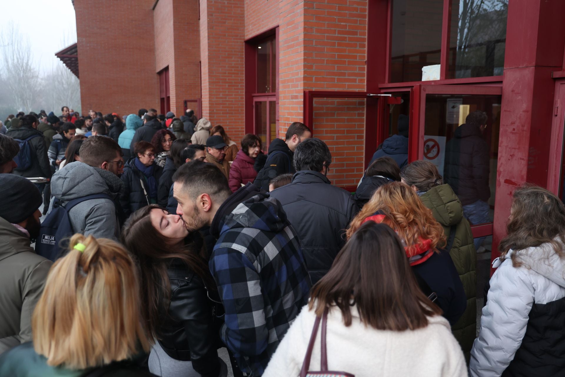 Imágenes de los miles de opositores que buscan en Valladolid una plaza en la Administración