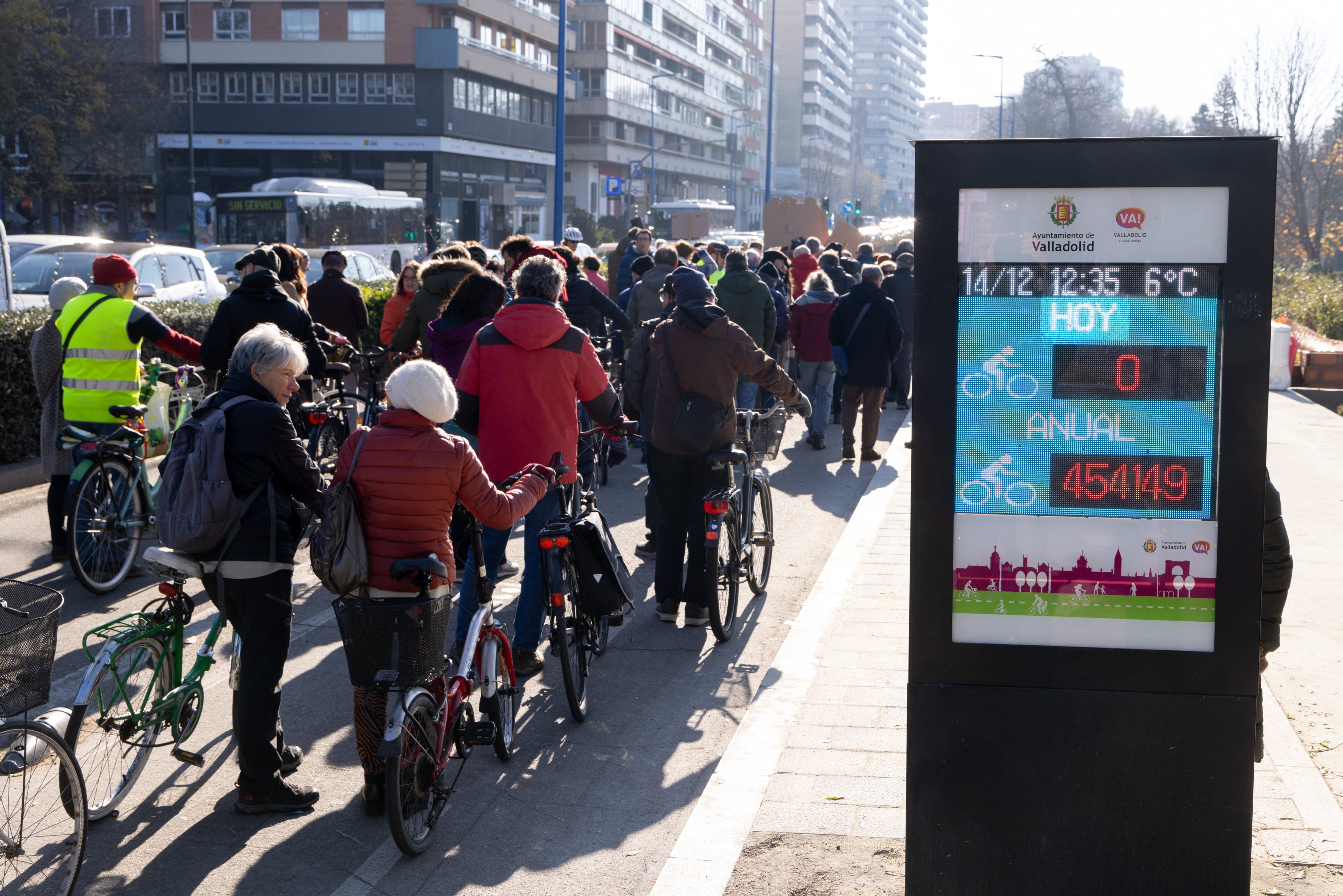 La protesta para pedir mantener los carriles bici, en imágenes