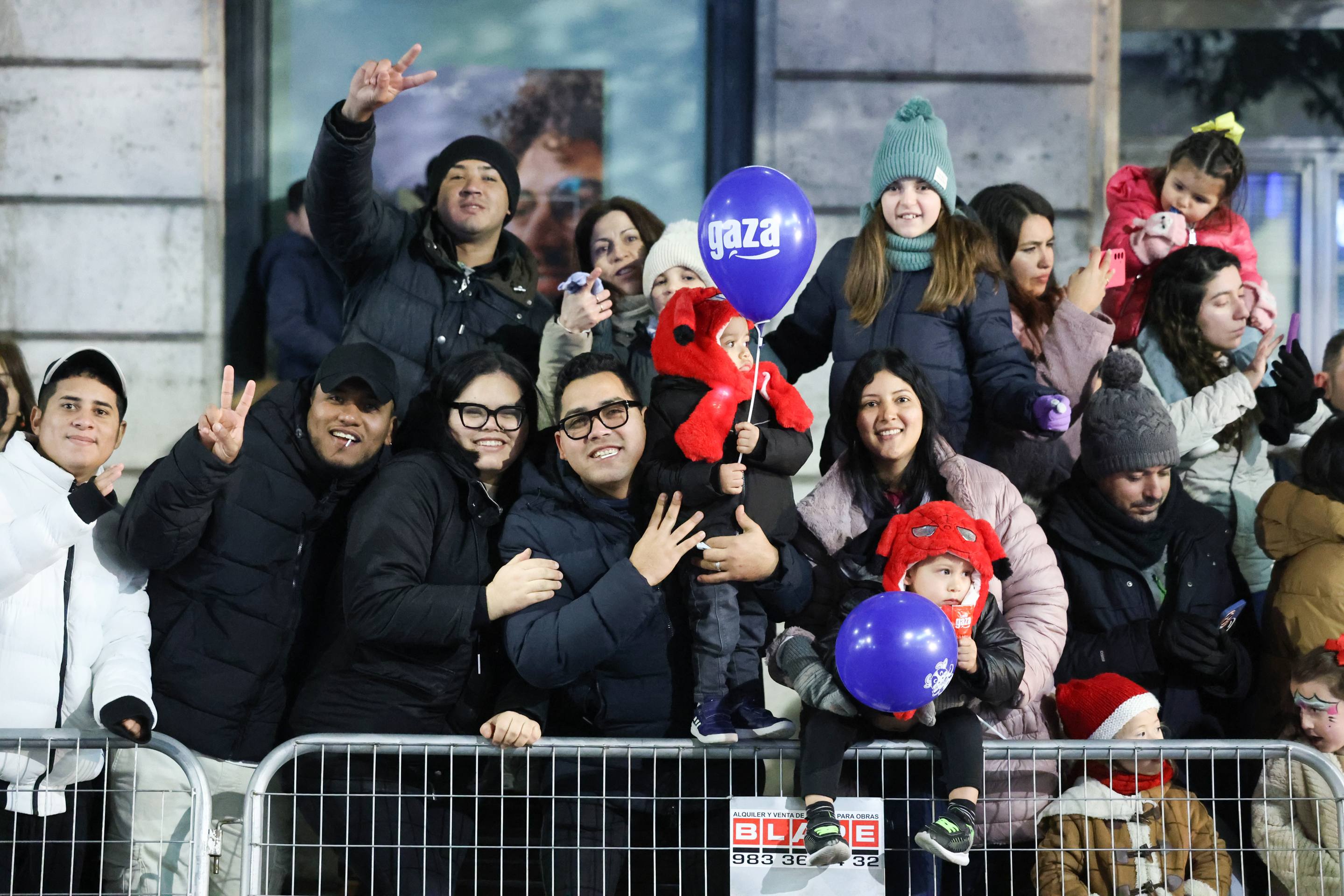 Las imágenes de la Cabalgata de Papa Noel en Valladolid