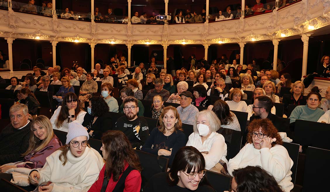 Nena Daconte llena el Teatro Principal de Palencia