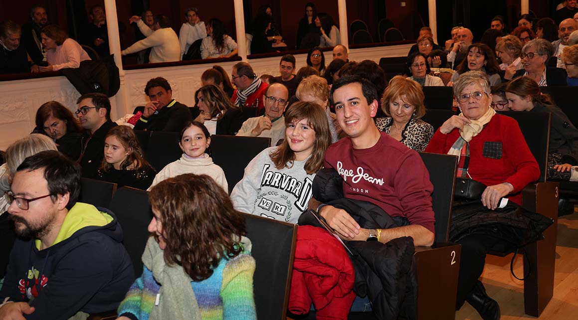Nena Daconte llena el Teatro Principal de Palencia