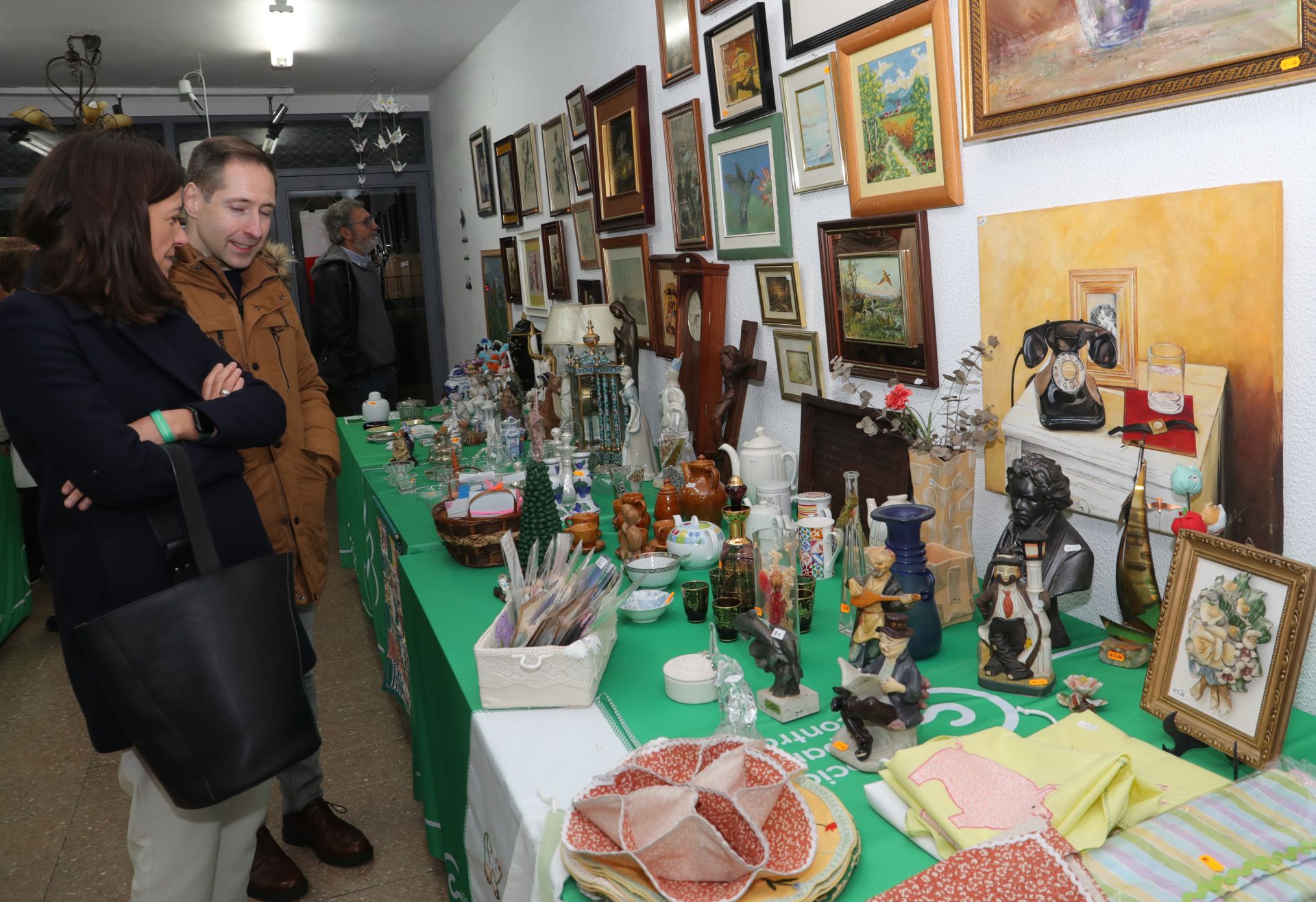 Un mercadillo ya esperado en la Navidad de Palencia