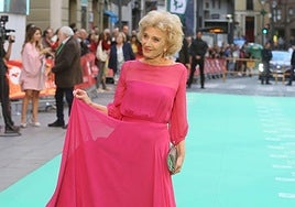 Marisa Paredes en la entrada del Teatro Calderón en 2017.