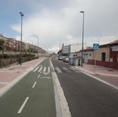 Sorprendido cuando acababa de robar objetos de un coche aparcado en Pajarillos