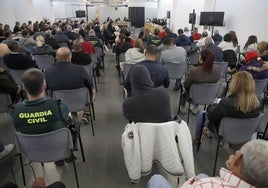 Los acusados, durante la primera sesión del juicio por macroestafa, en la Feria de Valladolid.