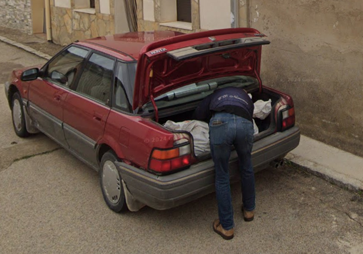 Captura de Google Maps en la que se ve al presunto asesino de un hombre cubano en un pueblo de Soria.