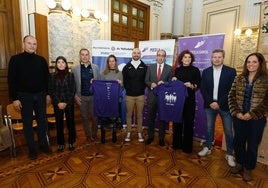 Presentación de la Pucela Sansil en el Ayuntamiento de Valladolid.