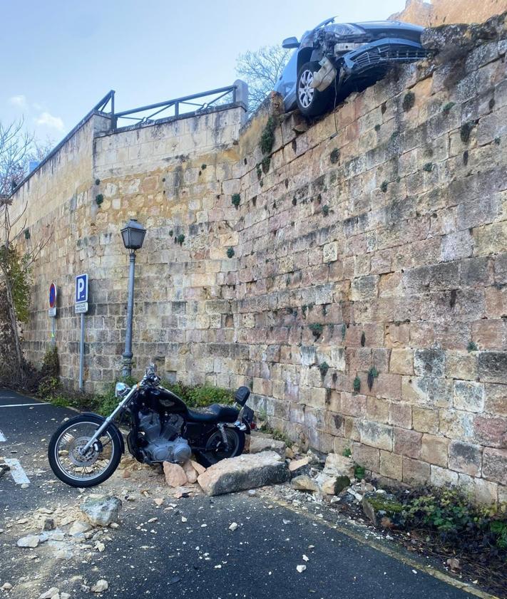 Imagen secundaria 2 - Fotografías del accidente.