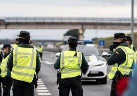 Agentes de Tráfico de la Guardia Civil.