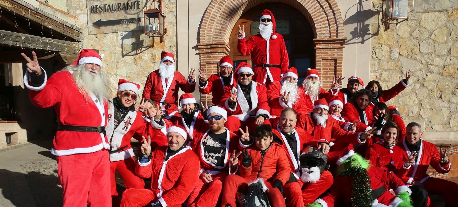 Fotografías de la &#039;Papanoelada&#039; motera en Segovia