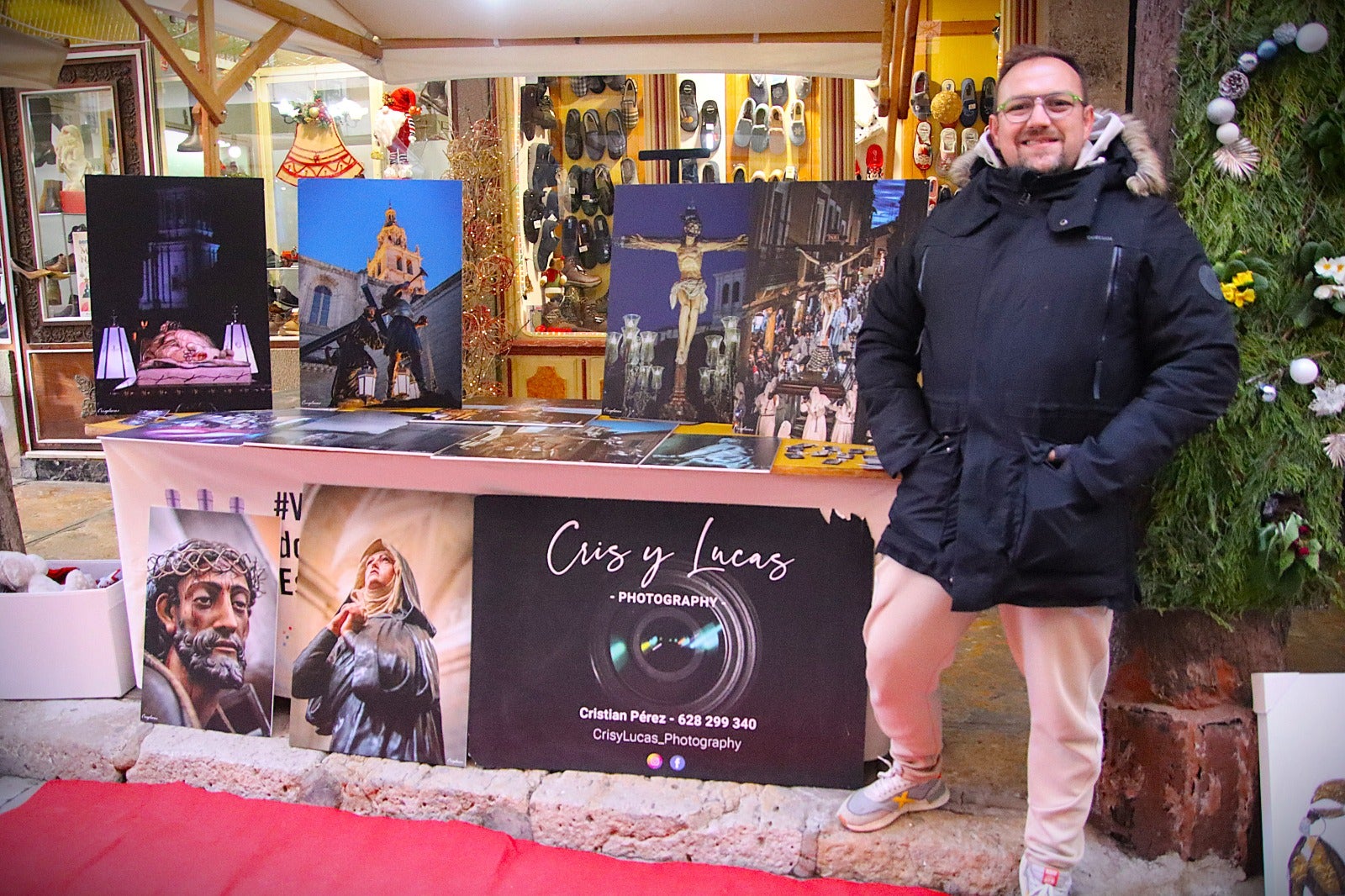 El comercio de Rioseco llena la calle Mayor de puestos