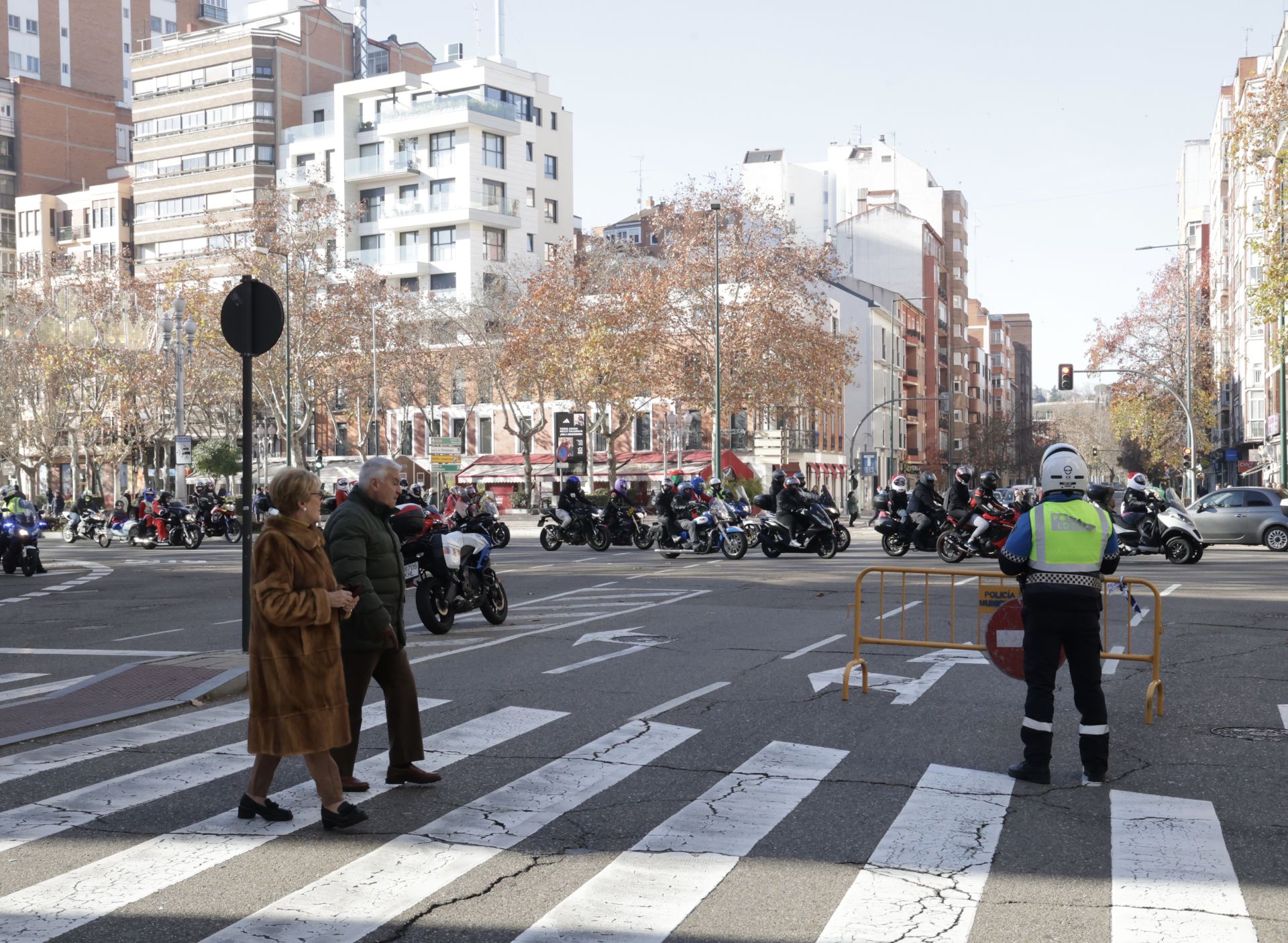 La &#039;papanoelada&#039; motera de Valladolid, en imágenes
