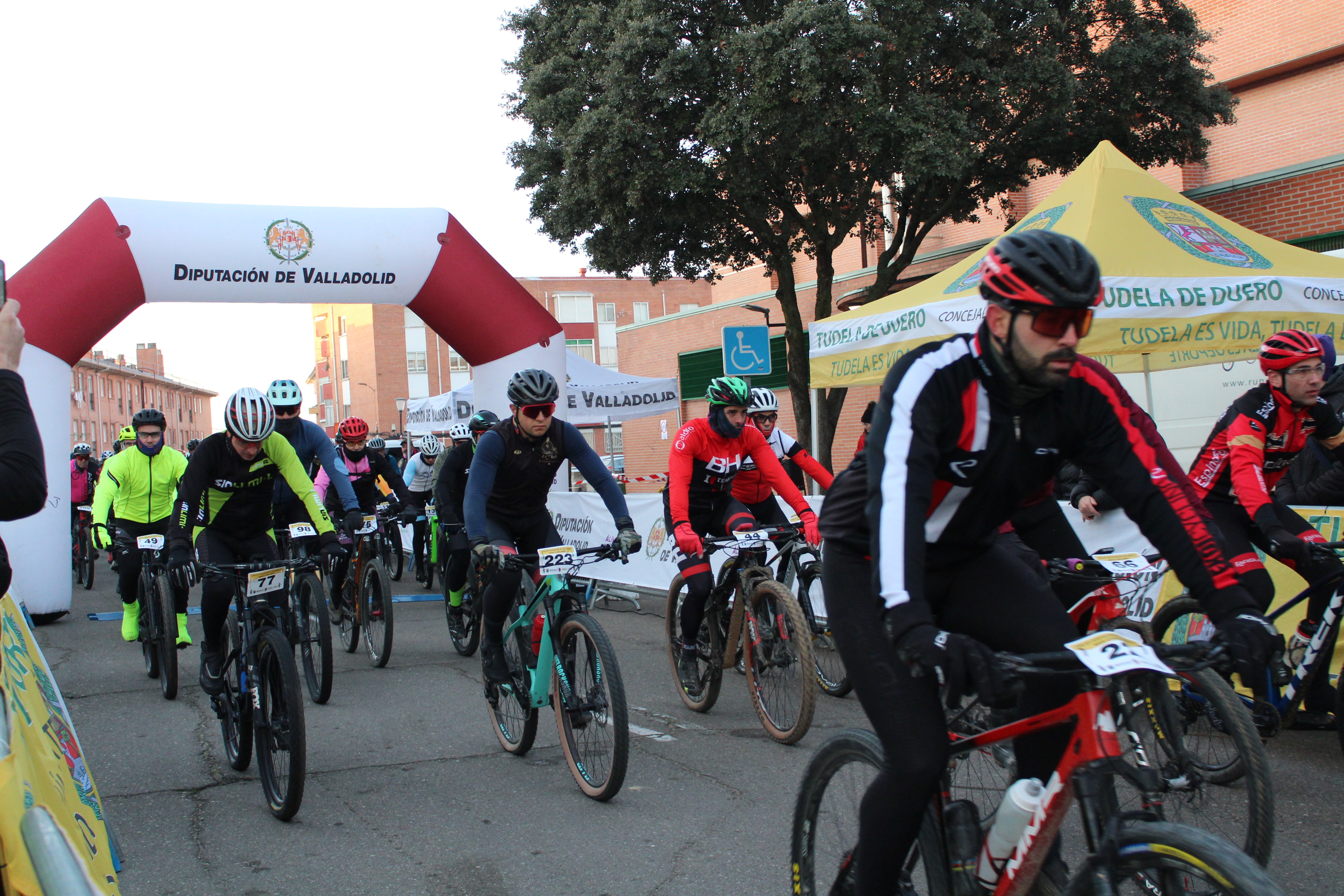 La XIII Bajo Cero Bike de Tudela de Duero, en imágenes