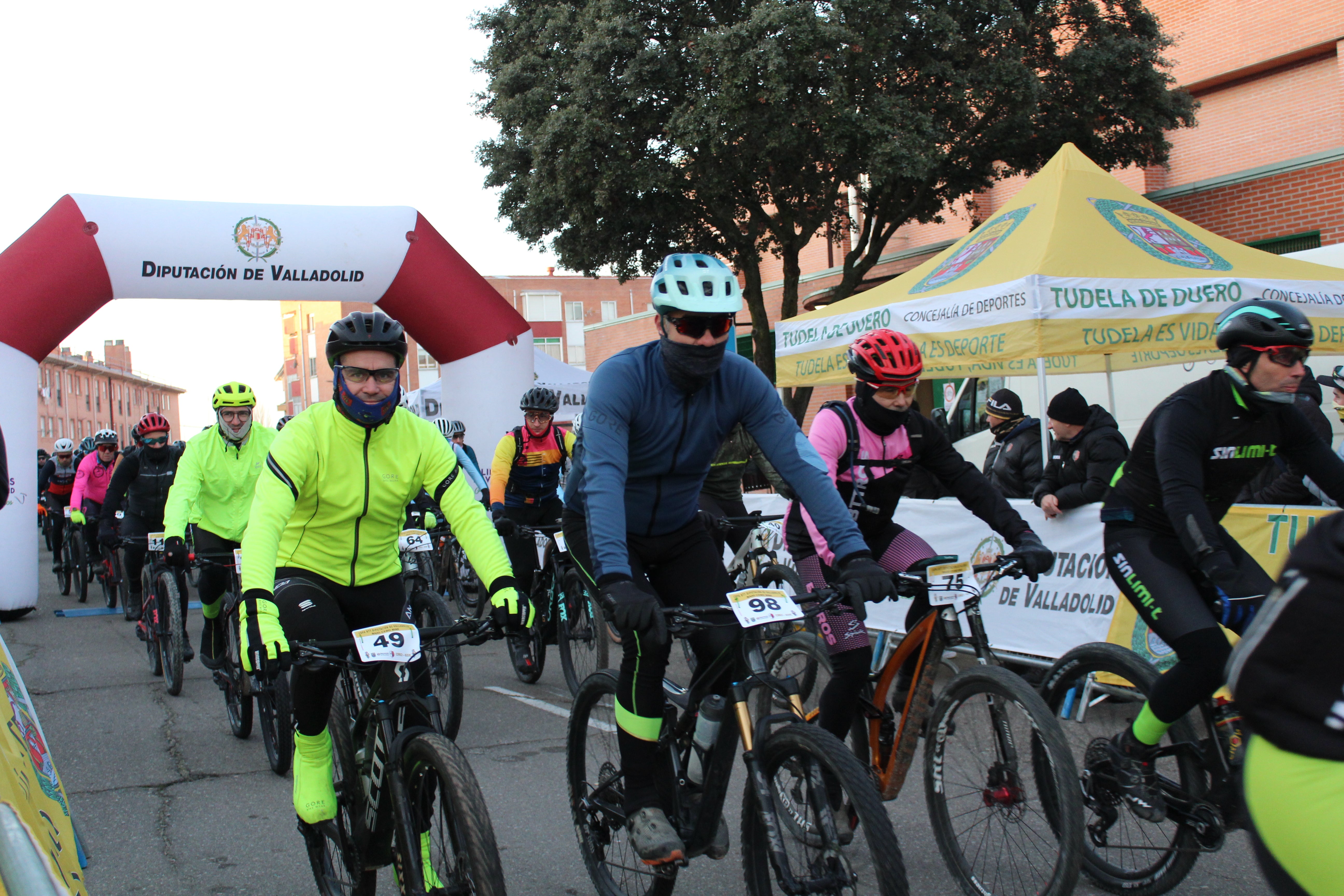 La XIII Bajo Cero Bike de Tudela de Duero, en imágenes