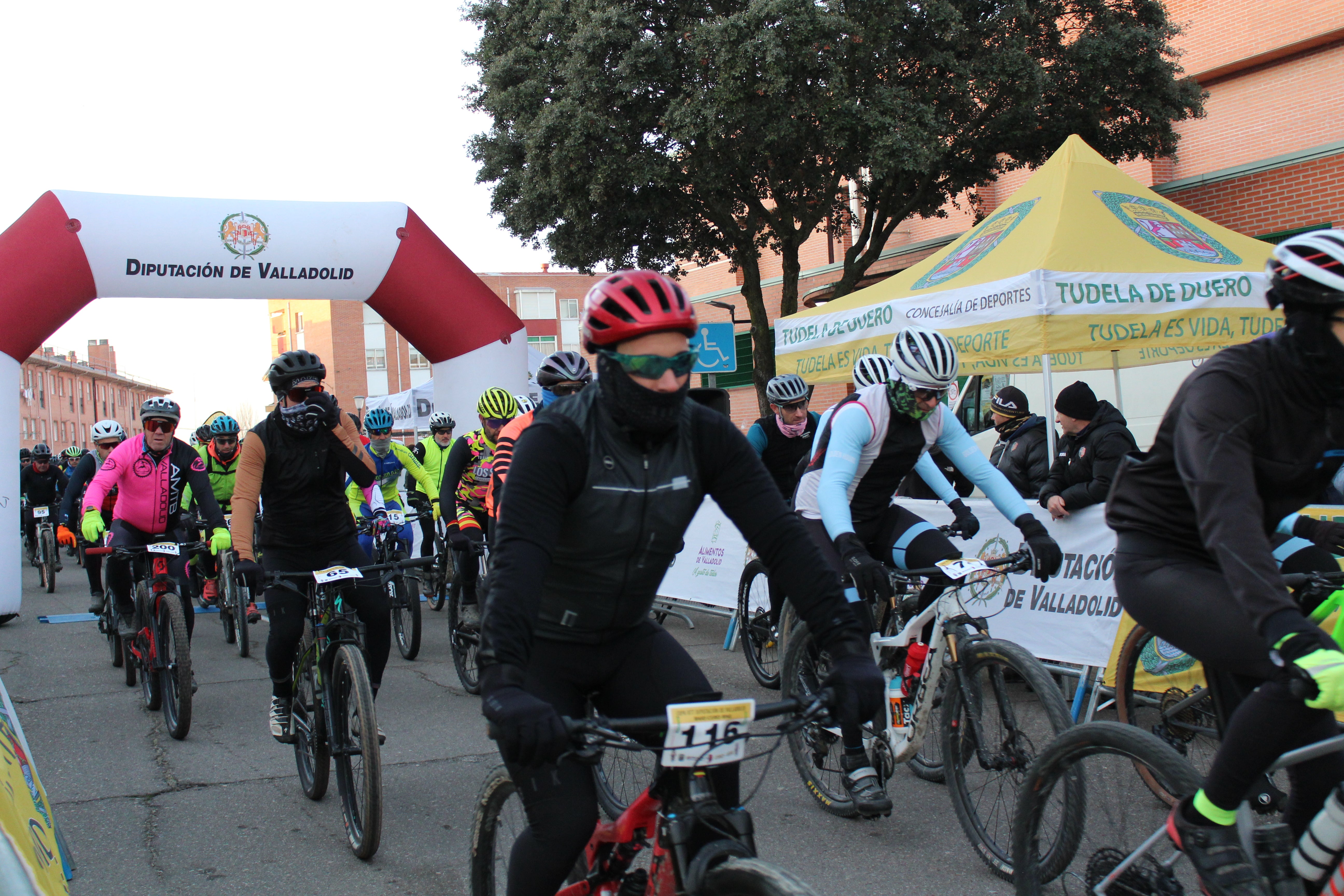 La XIII Bajo Cero Bike de Tudela de Duero, en imágenes