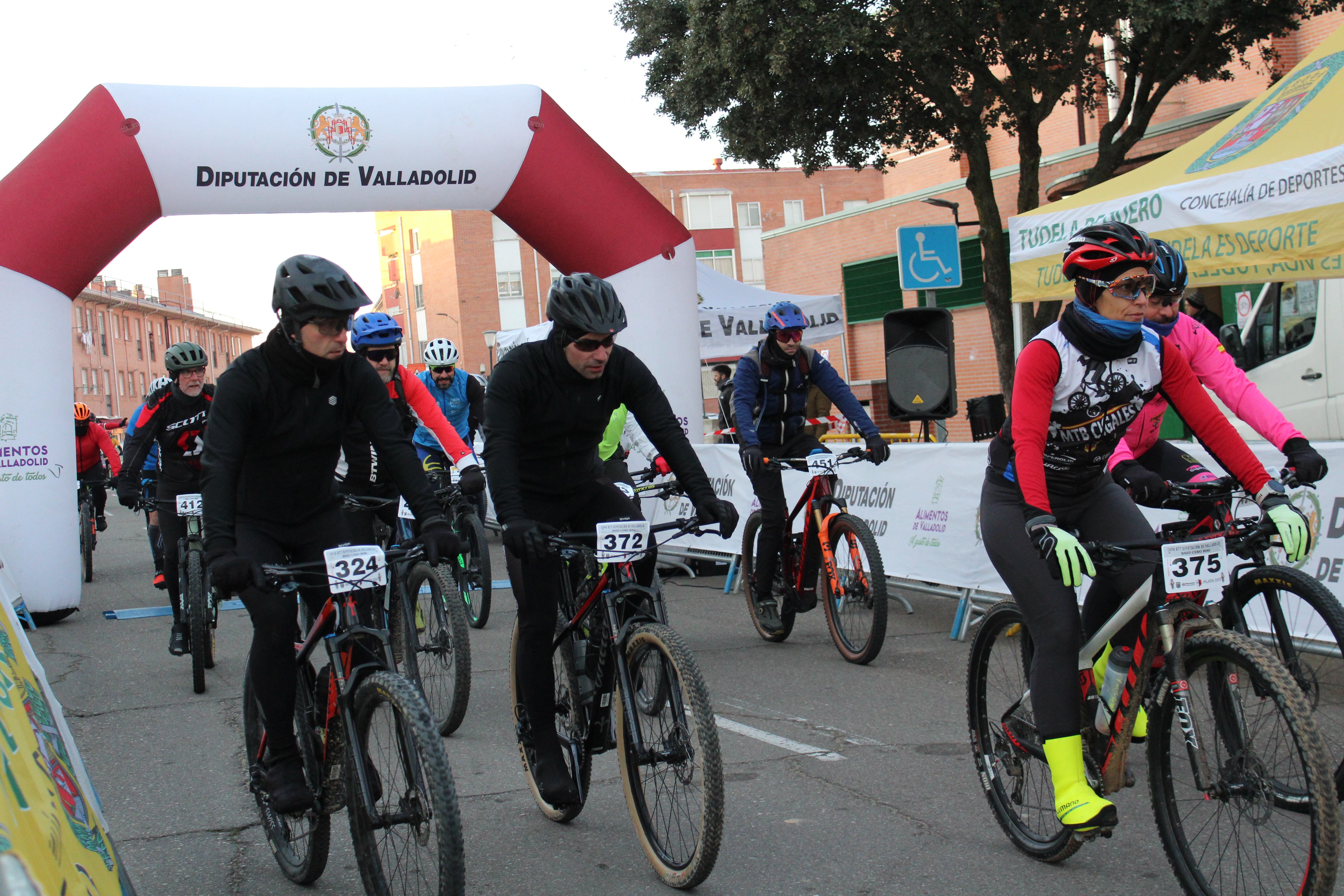 La XIII Bajo Cero Bike de Tudela de Duero, en imágenes