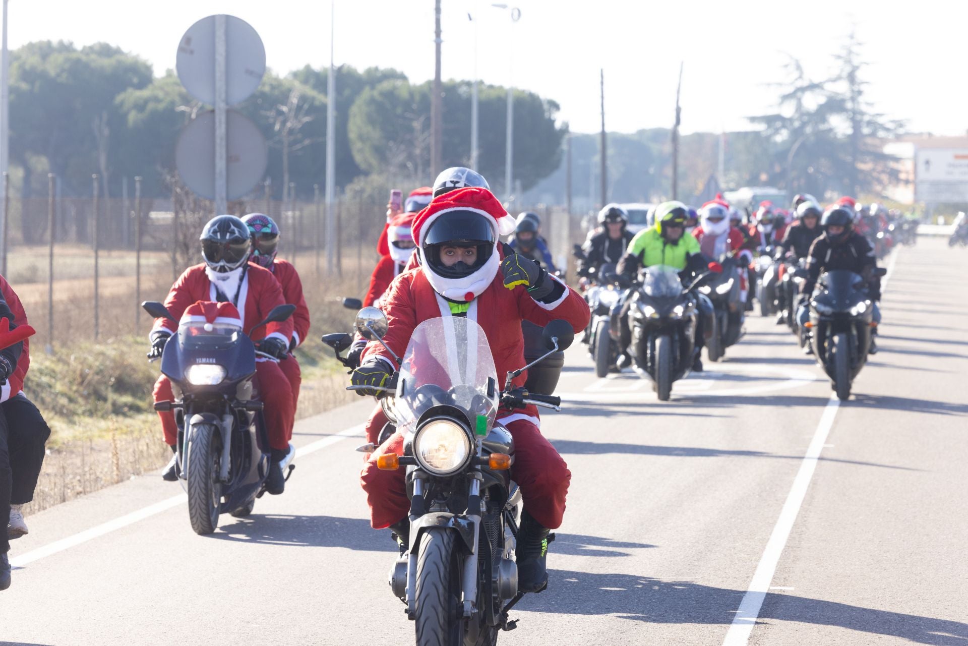 La &#039;papanoelada&#039; motera de Valladolid, en imágenes