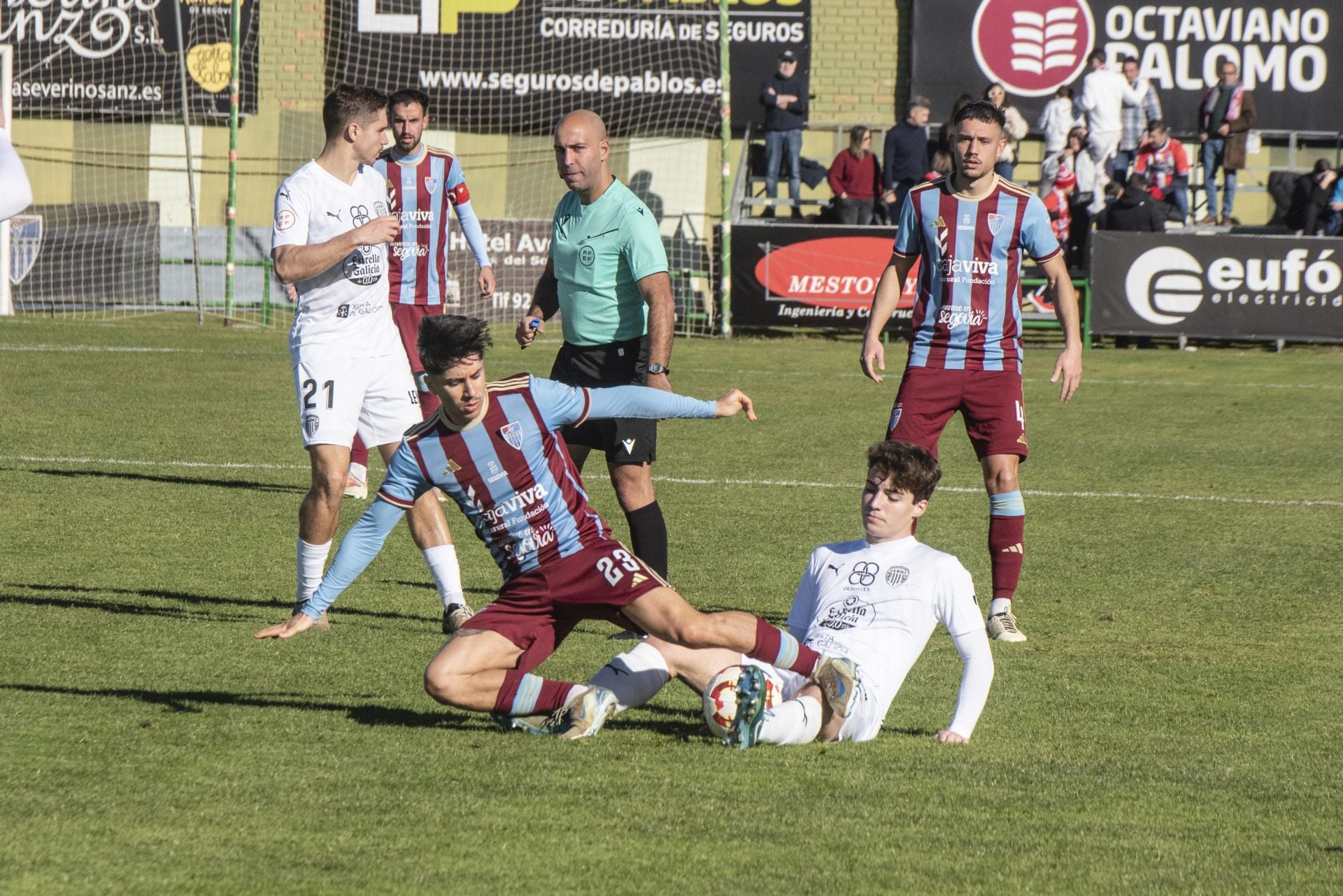 Fotografías del triunfo de la Segoviana ante el Lugo