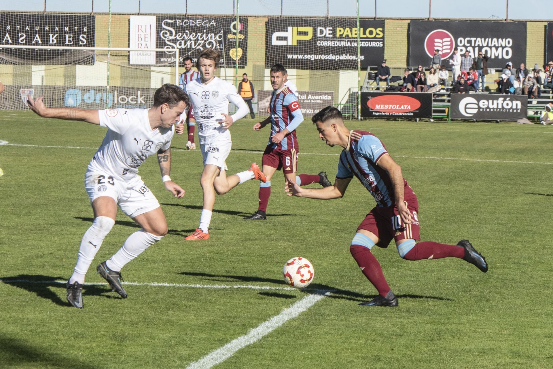 Fotografías del triunfo de la Segoviana ante el Lugo